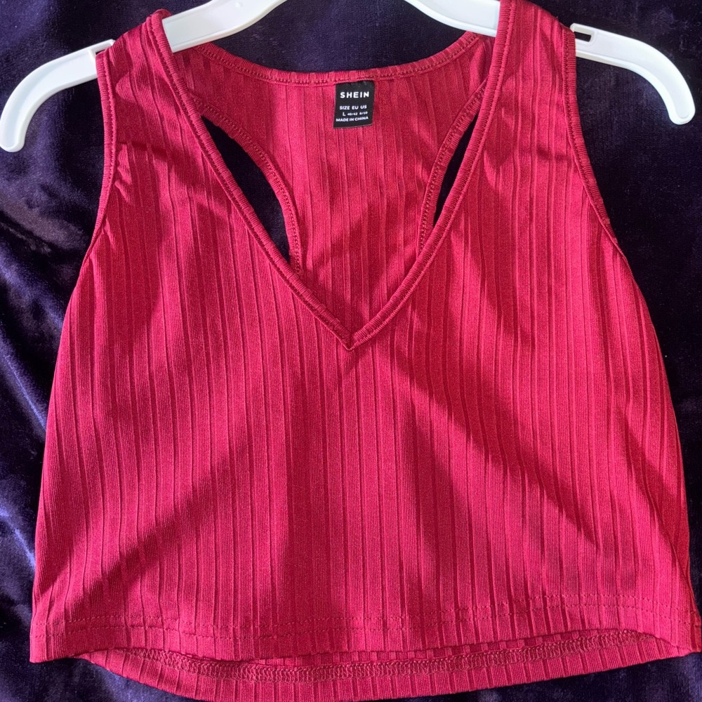 SHEIN Red Ribbed Cut Out Sleeveless Crop Tank